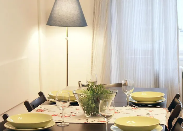 Modern Apartment Michalska 6